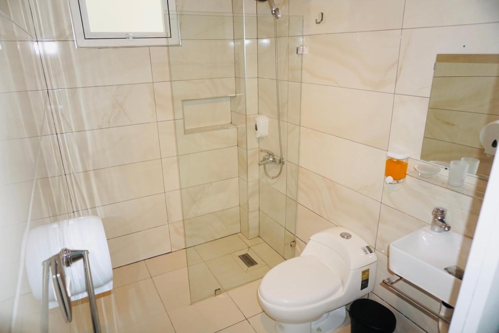 SJM Hostal El Ejecutivo מראה חיצוני תמונה